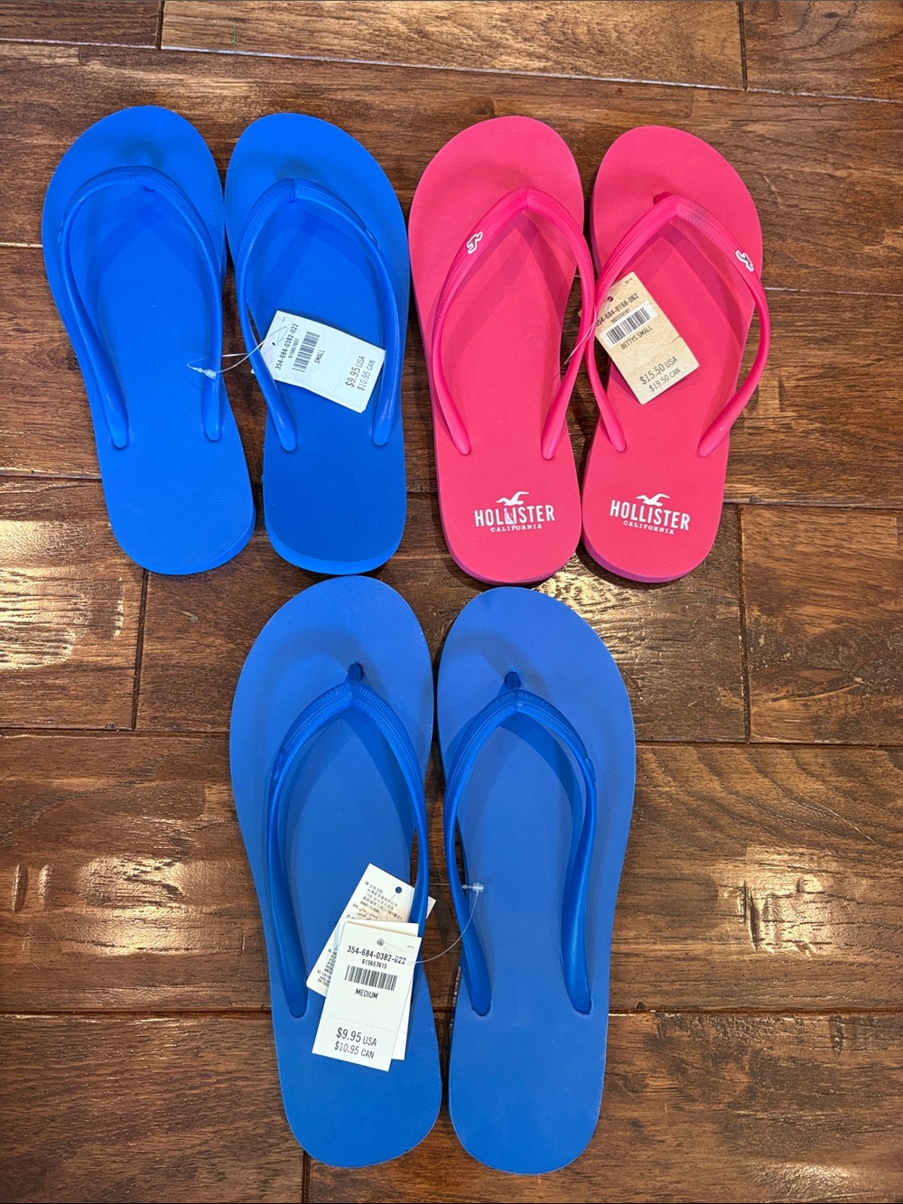 Hollister Women's Blue and Pink Flip Flop Sandal Bundle NWT